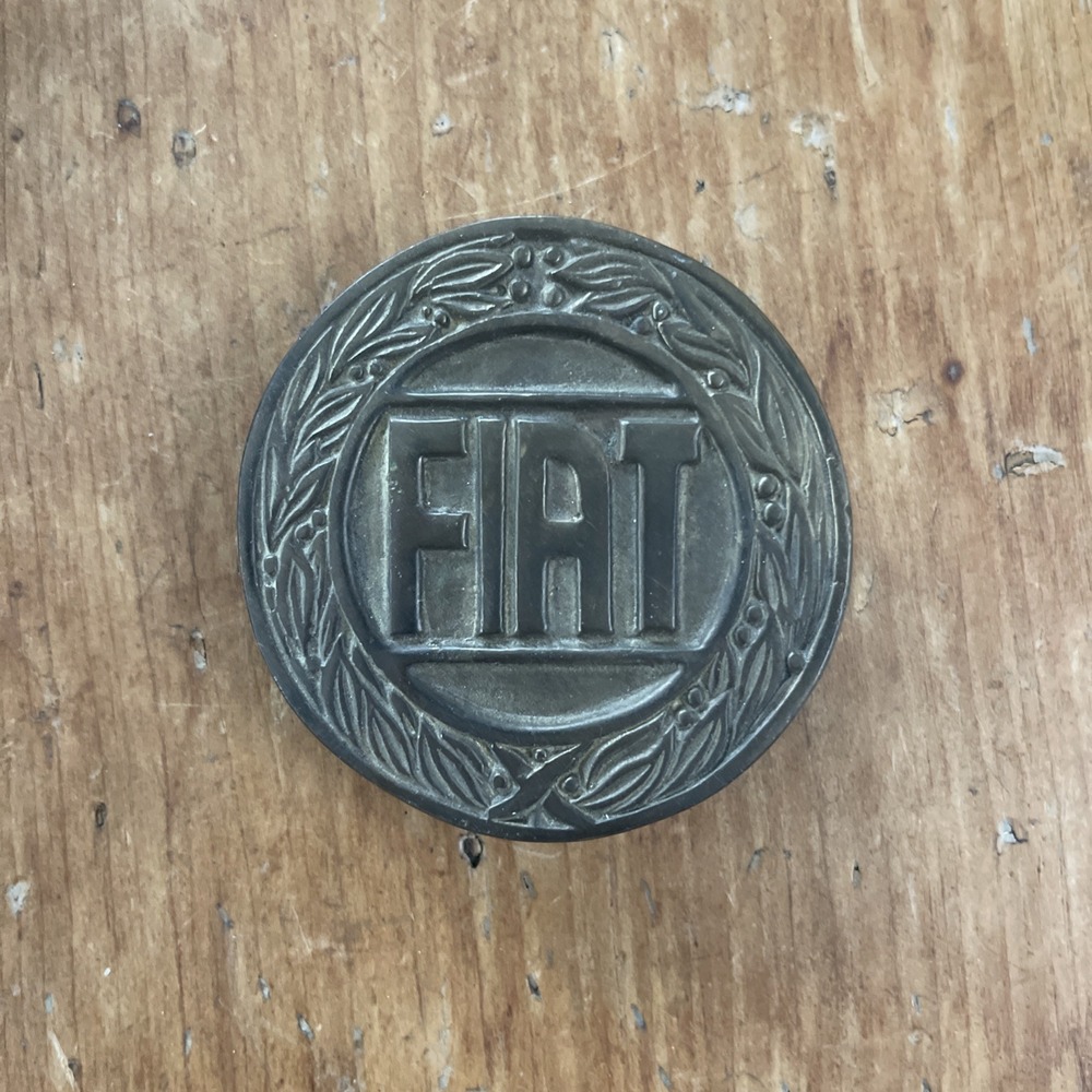 VINTAGE 1970s **FIAT** BELT BUCKLE AUTO CAR SOLID BRASS BELT BUCKLE
